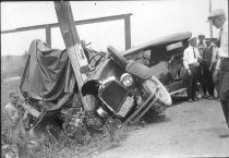 Car accident, 1923